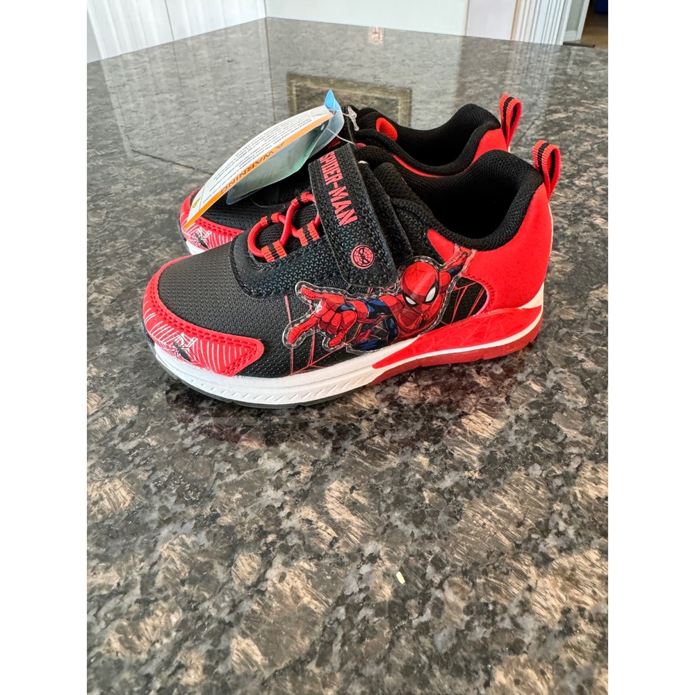 Marvel Spider-Man Kids Light Up Sneakers Red Black Size 10 Hook and Loop Strap